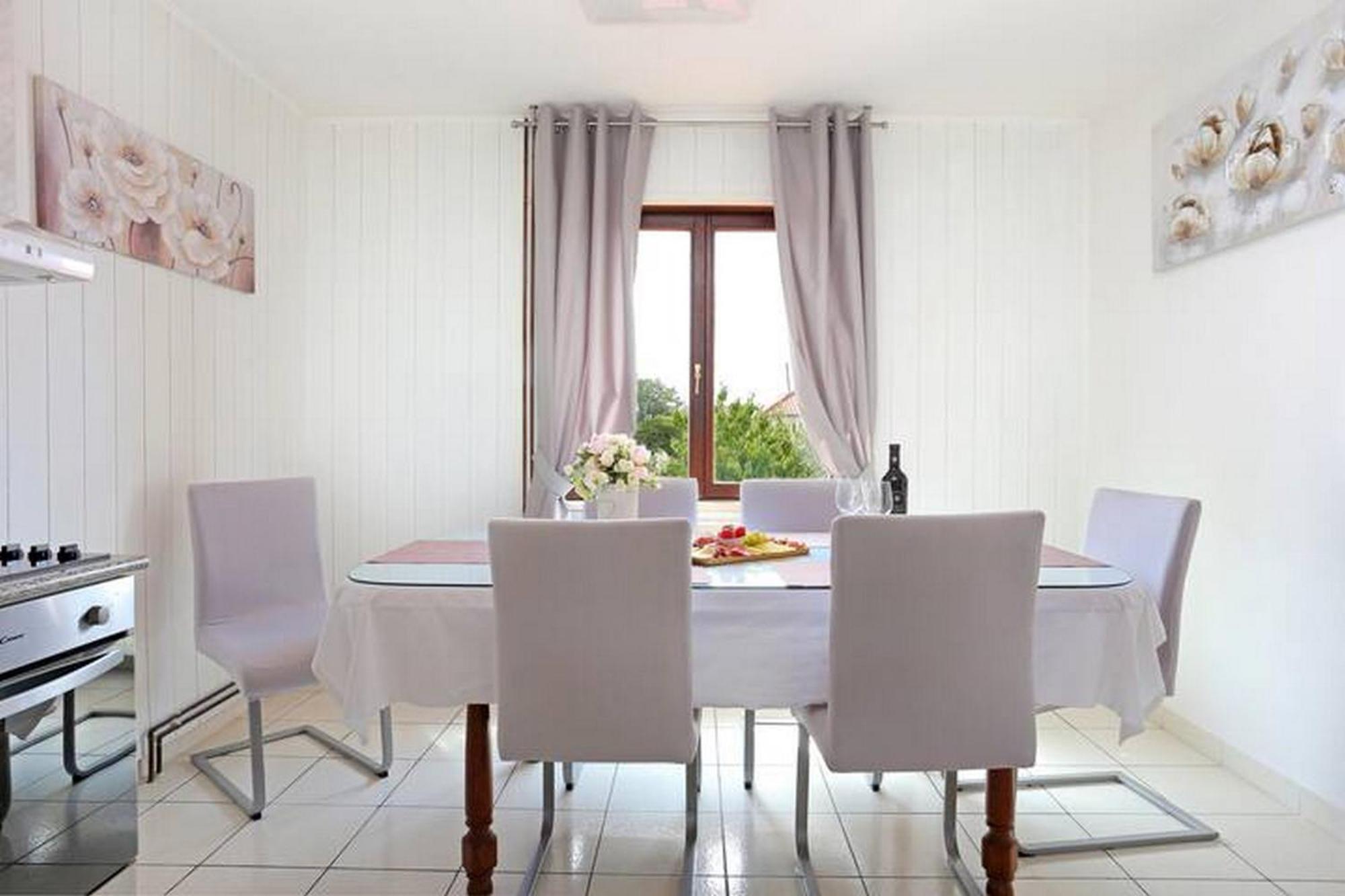 Holiday Home Mons Aureus Gornje Sitno Buitenkant foto