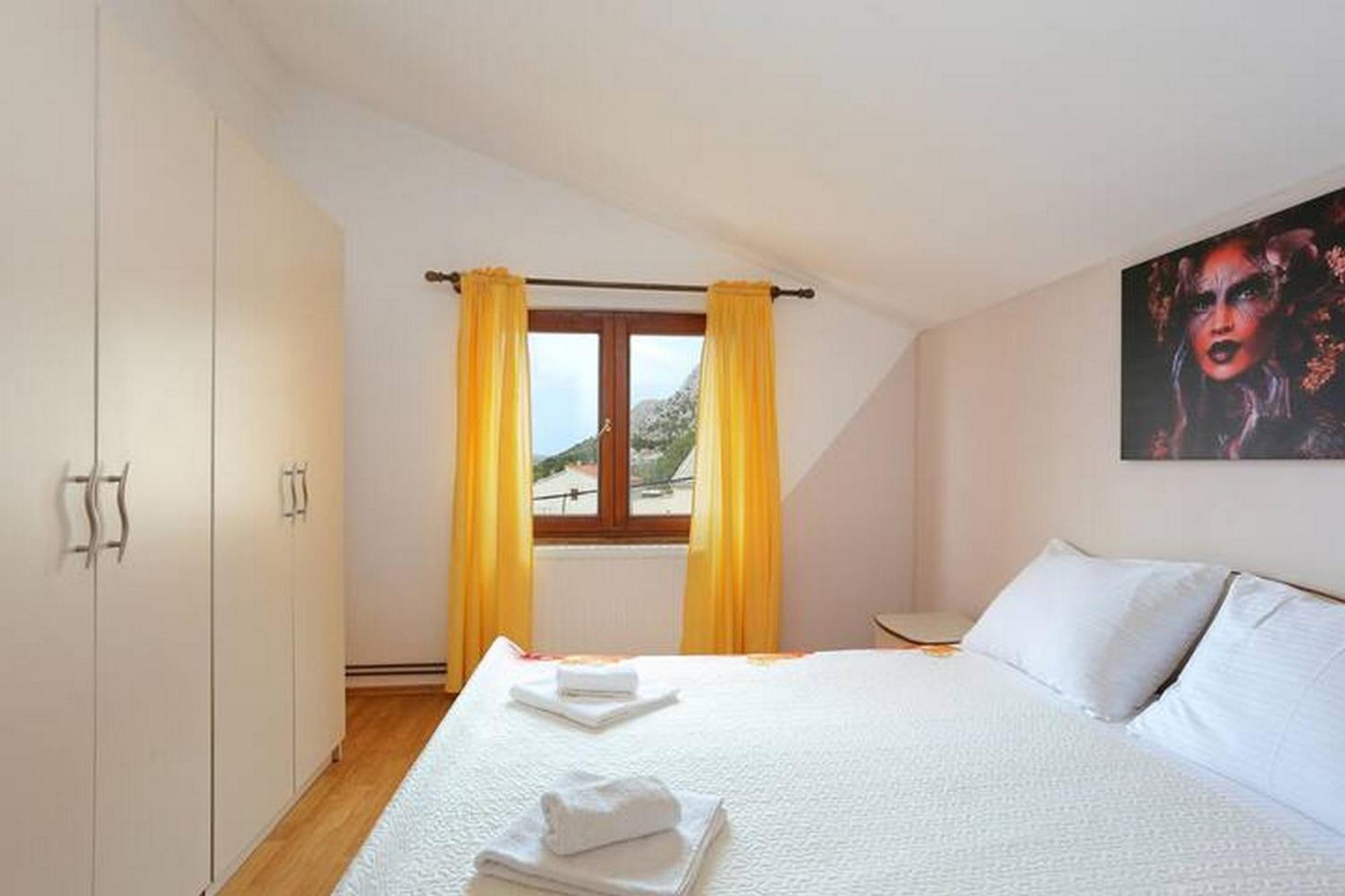 Holiday Home Mons Aureus Gornje Sitno Buitenkant foto