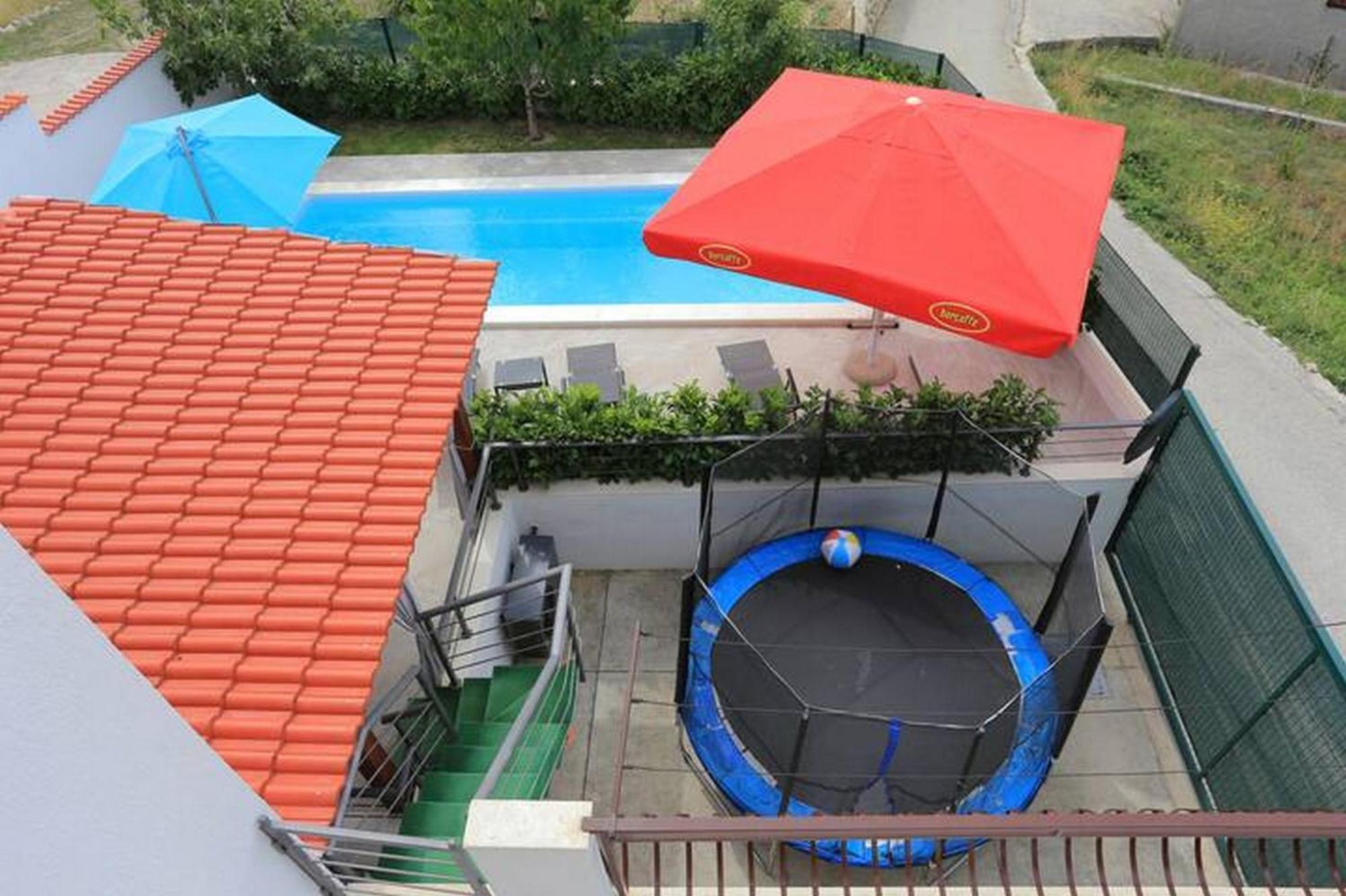 Holiday Home Mons Aureus Gornje Sitno Buitenkant foto
